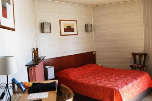 Hotel Restaurant De La Poste Mulhouse Ottmarsheim Bantzenheim Eksteriør billede